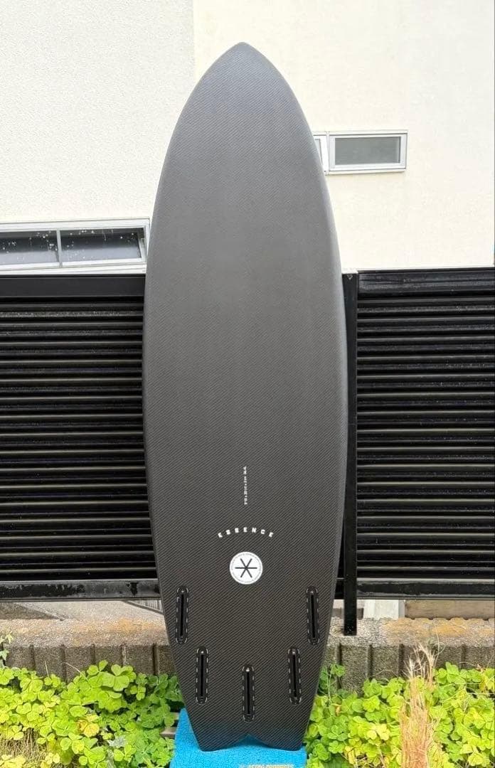 新品！カーボンボードESSENCE FISH FIVE　CARBON 5'10\"