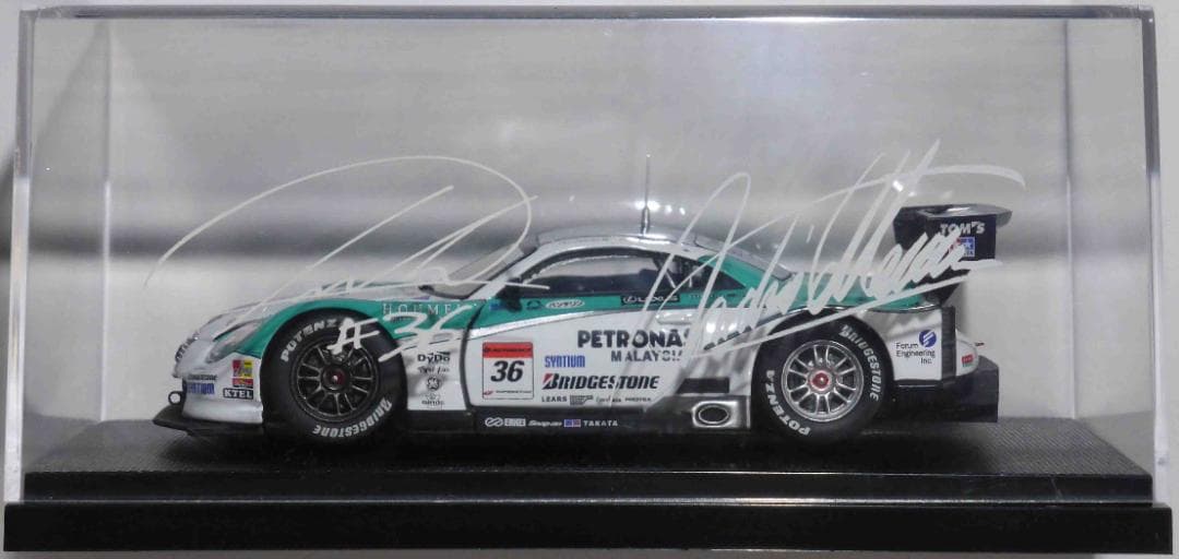 【直筆サイン入り】 PETRONAS TOM'S SC430 SUPER GT