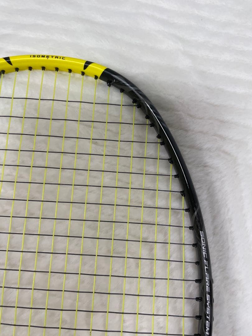 バドミントンラケット　ナノフレア1000PLAY 美品　4UG5