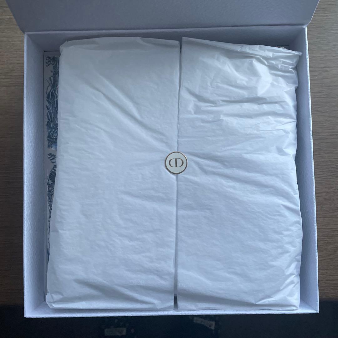 ディオール　パズル