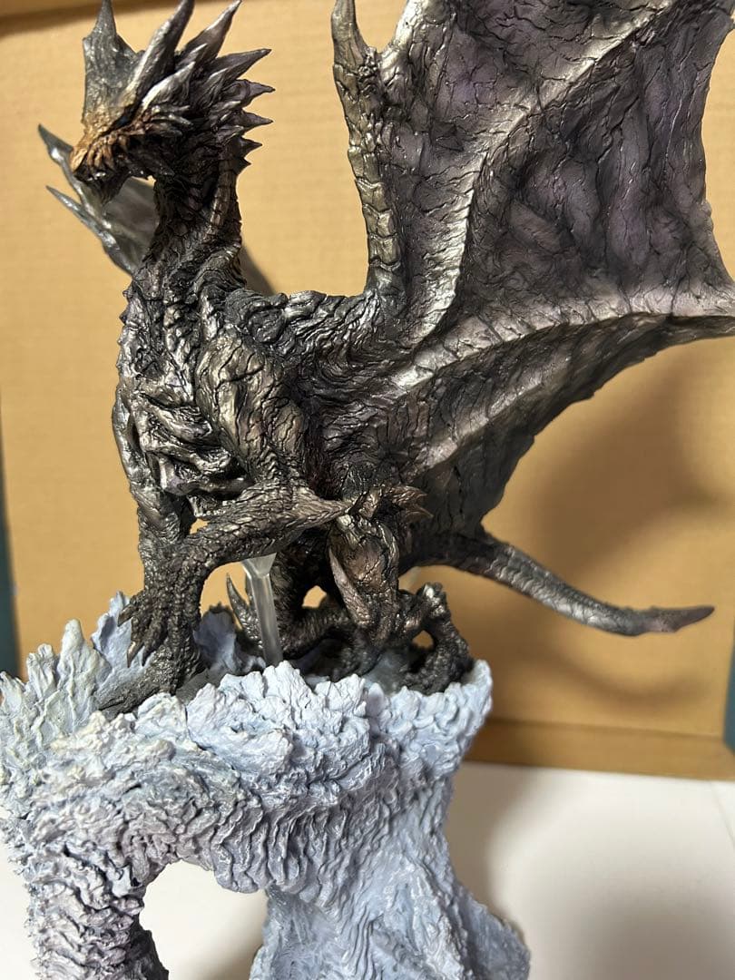 モンハン カプコンフィギュアビルダー クリエイターズモデル 鋼龍 クシャルダオラ