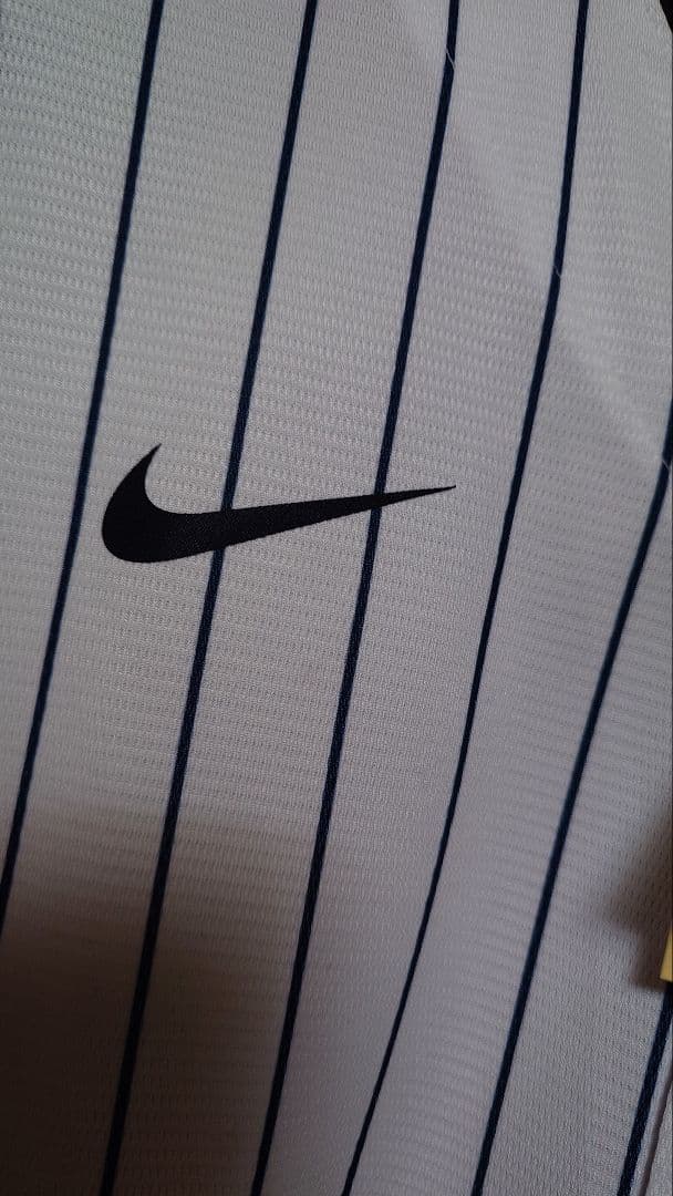 Nike ニューヨーク・ヤンキース ユニフォーム 2番