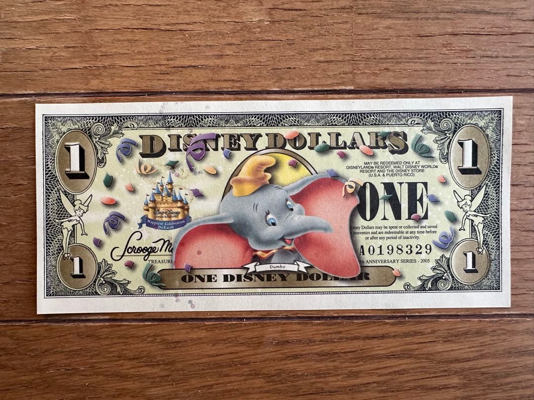 ディズニーダラー　カリフォルニア50周年記念紙幣4枚セット