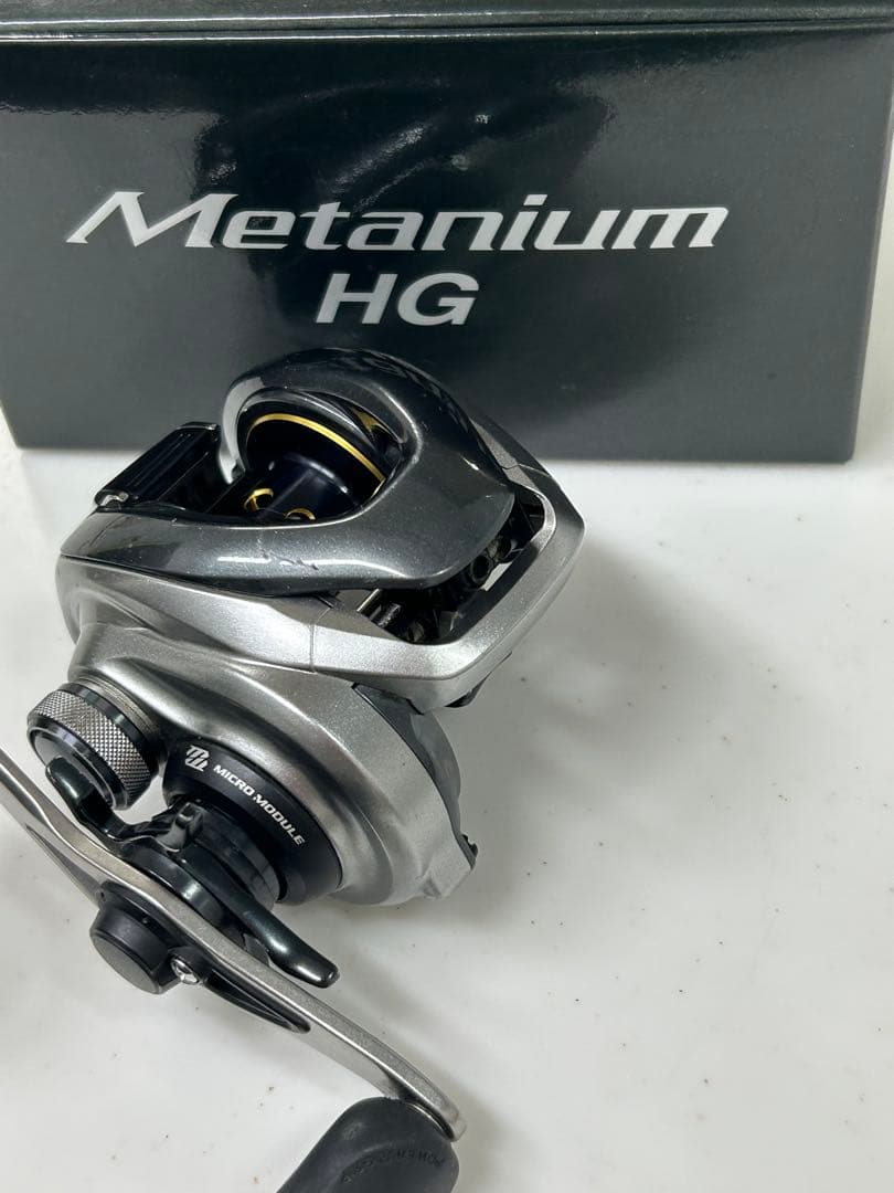 ☆13nium HG ベイトリール (右)シルバー