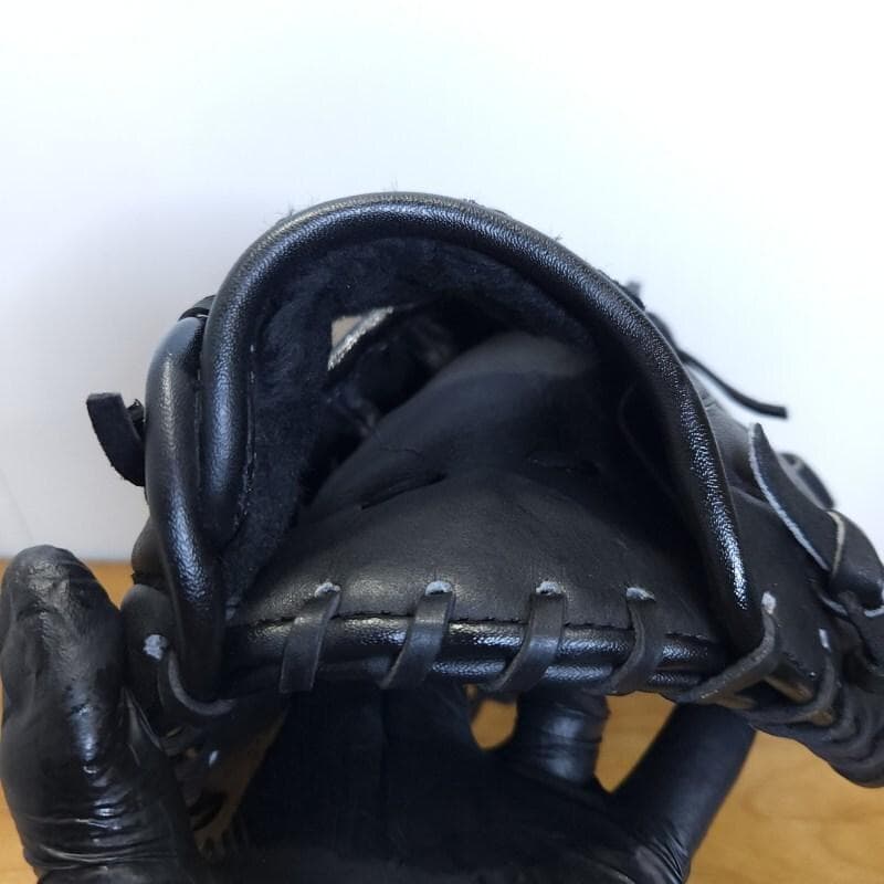 ルイスビルスラッガー 125シリーズ レギュラーランク 内野用 軟式グローブ
