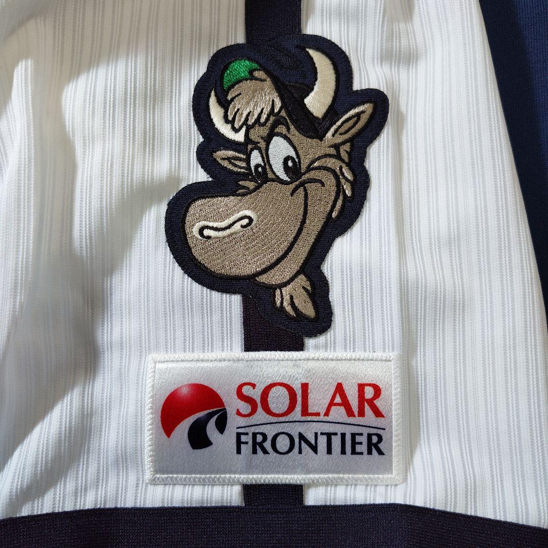 オリックスバファローズ　T-岡田選手　実使用近鉄復刻ユニフォーム上下セット