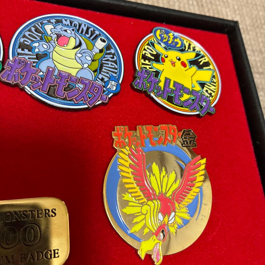 ポケモンピンズセット　ミレニアムバッチ　2000年製