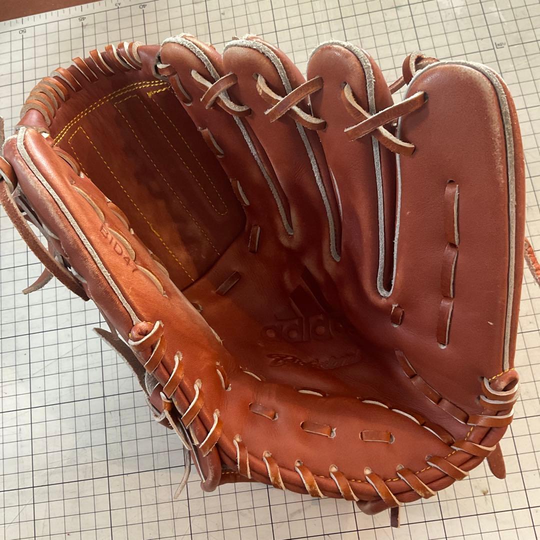 ガ*ン様 アディダス プロフェッショナル　一般軟式 投手用 グローブ　右投げ　則