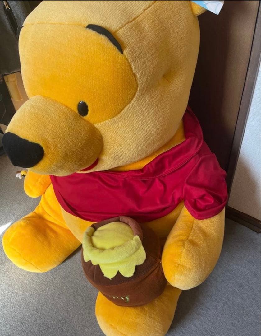 くまのプーさん　超超特大ビックサイズ　ぬいぐるみ