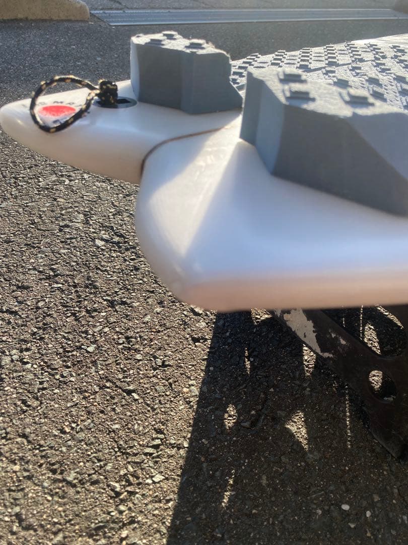 送料込み　ロスト　RNF96 ゴールデンサイズ5.5