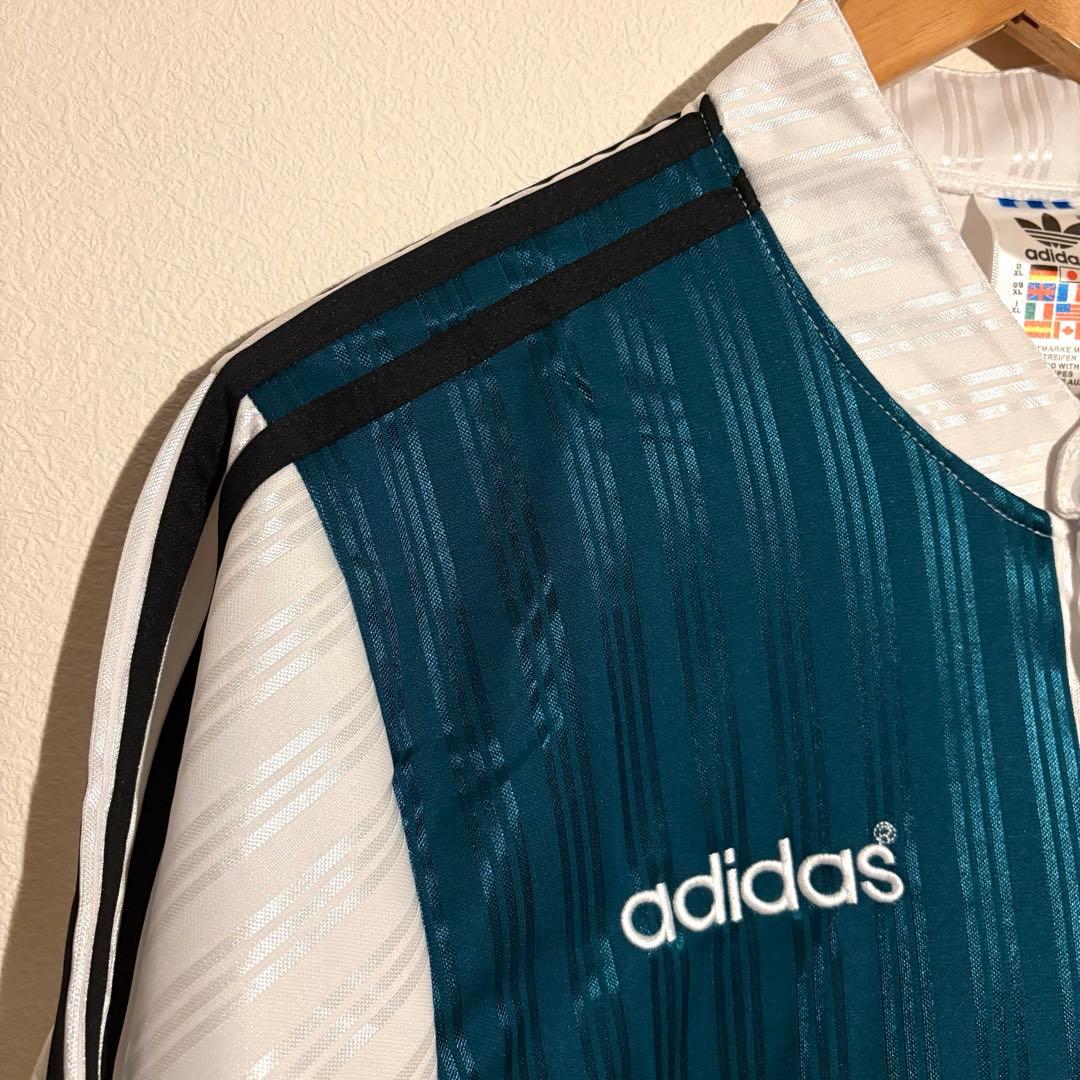 リヴァプールFC/95-96シーズンアウェイシャツ