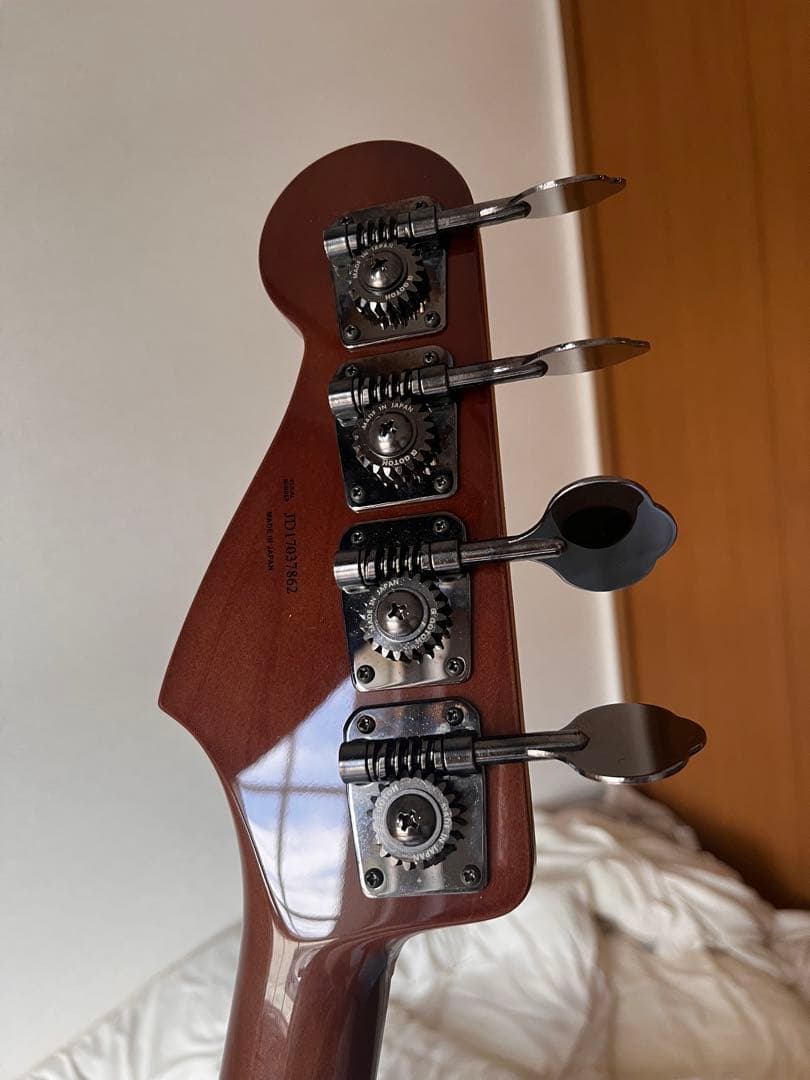 Fender Japan(フェンダージャパン)JB62 WAL