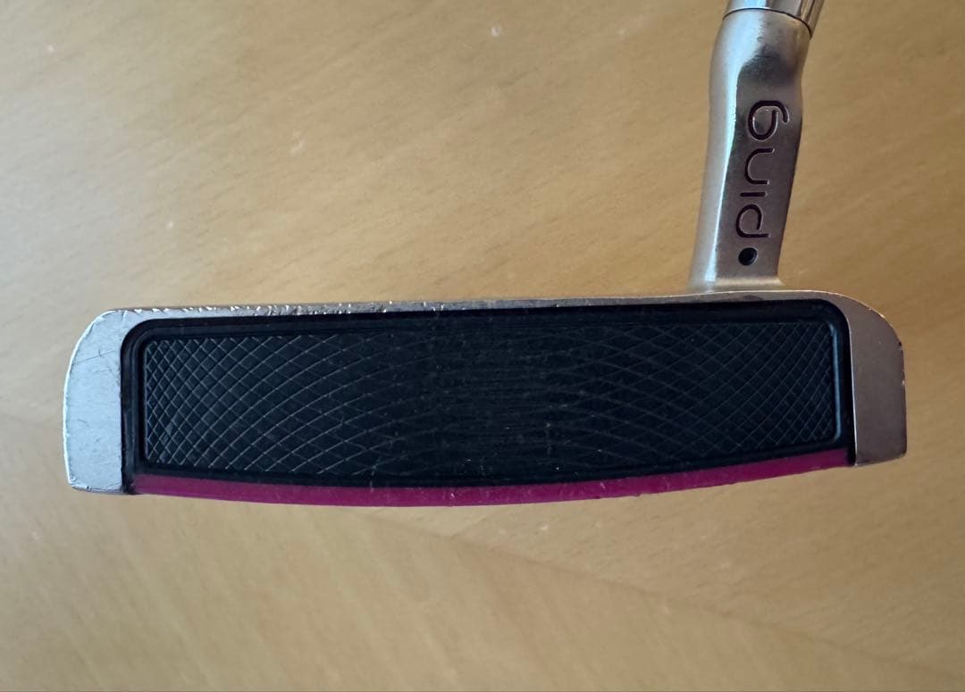 PING GLe2 SHEA レディース　ピンパター　（ヘッドカバー付き）