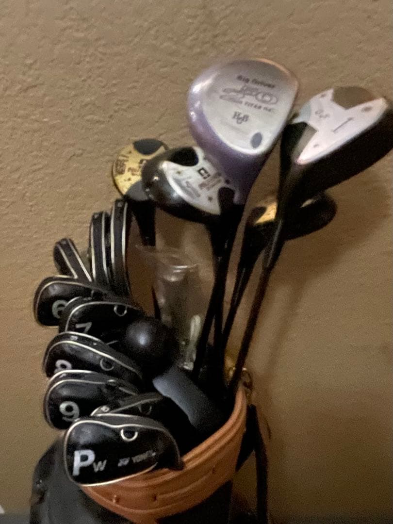 女性が使用していたクラブセット。追加のおまけも予定してます。お楽しみに！