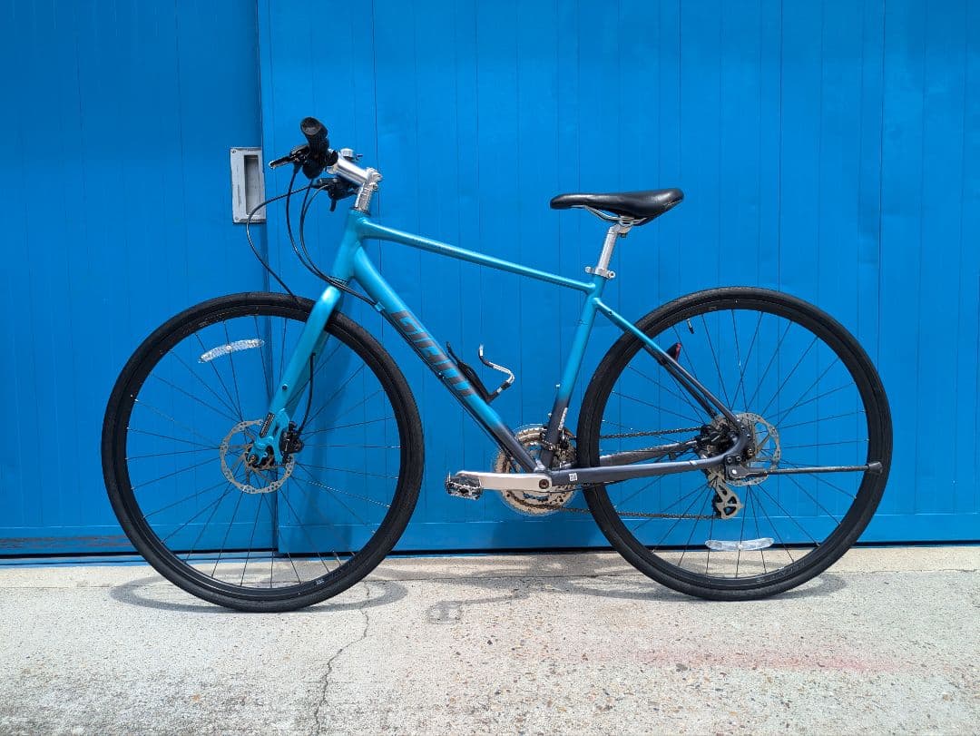 GIANT　ESCAPE 　DISC　クロスバイク　中古　自転車　名古屋配送無料