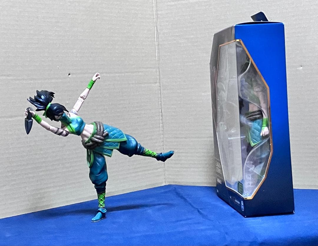 新品未開封 リーグオブレジェンド『アカリ』1/10スケール アクションフィギュア