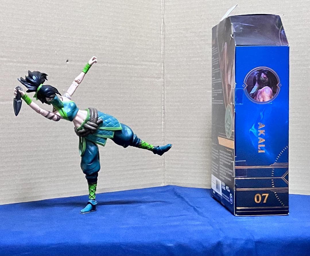 新品未開封 リーグオブレジェンド『アカリ』1/10スケール アクションフィギュア