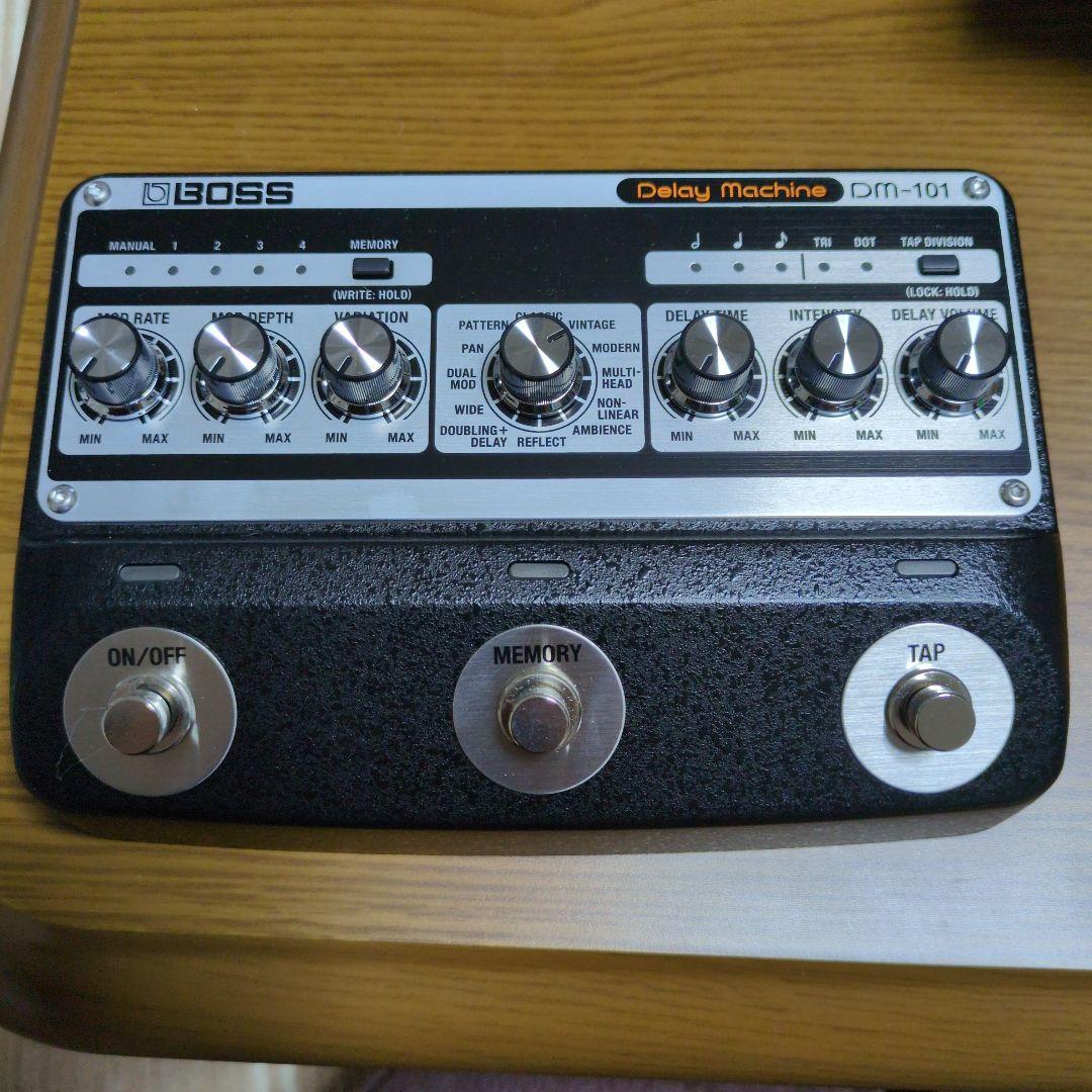 ギター BOSS DM-101