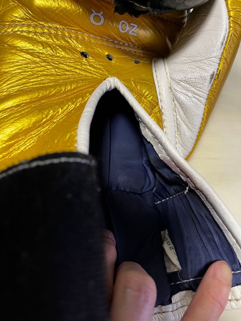 ウイニング rsc products ボクシンググローブ 8oz 黒/金