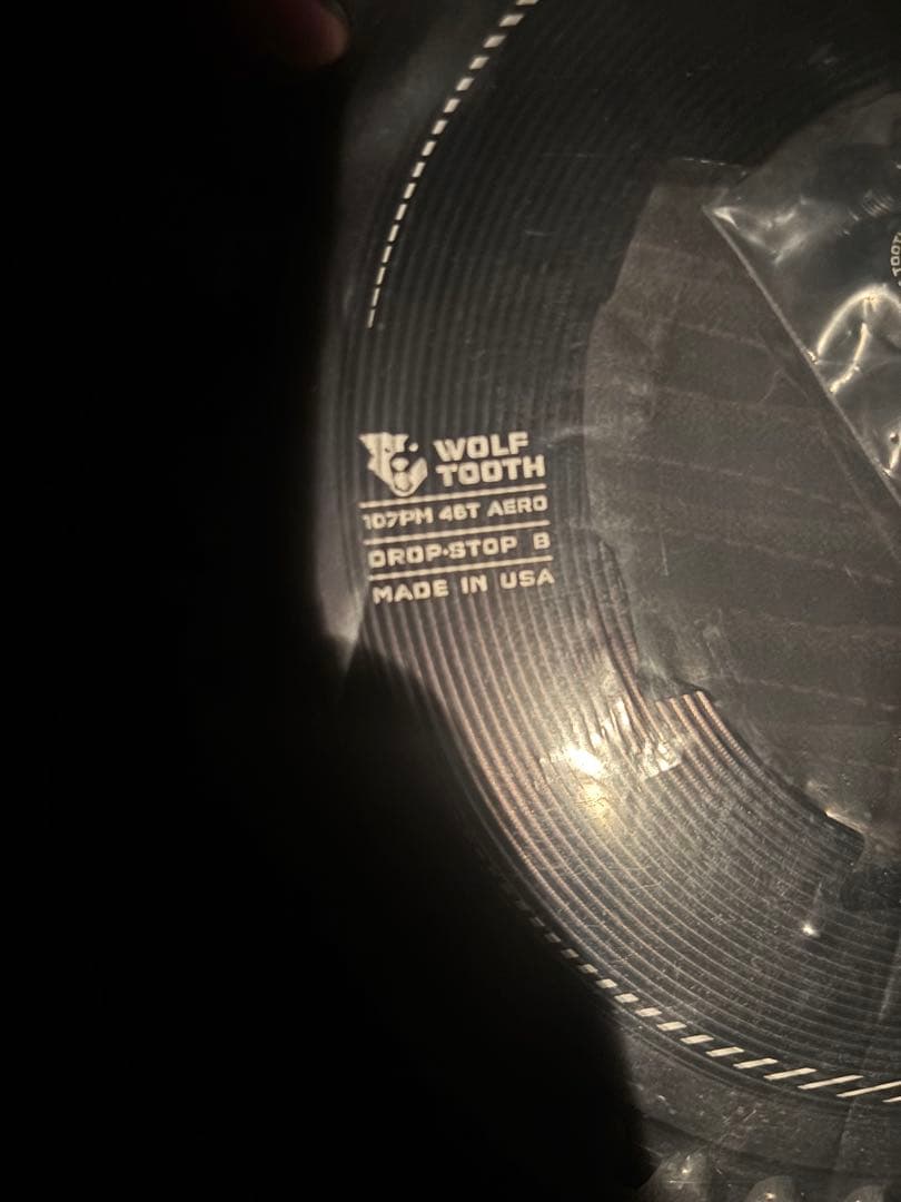 WOLF TOOTH 46T Aero チェーンリング ナローワイド