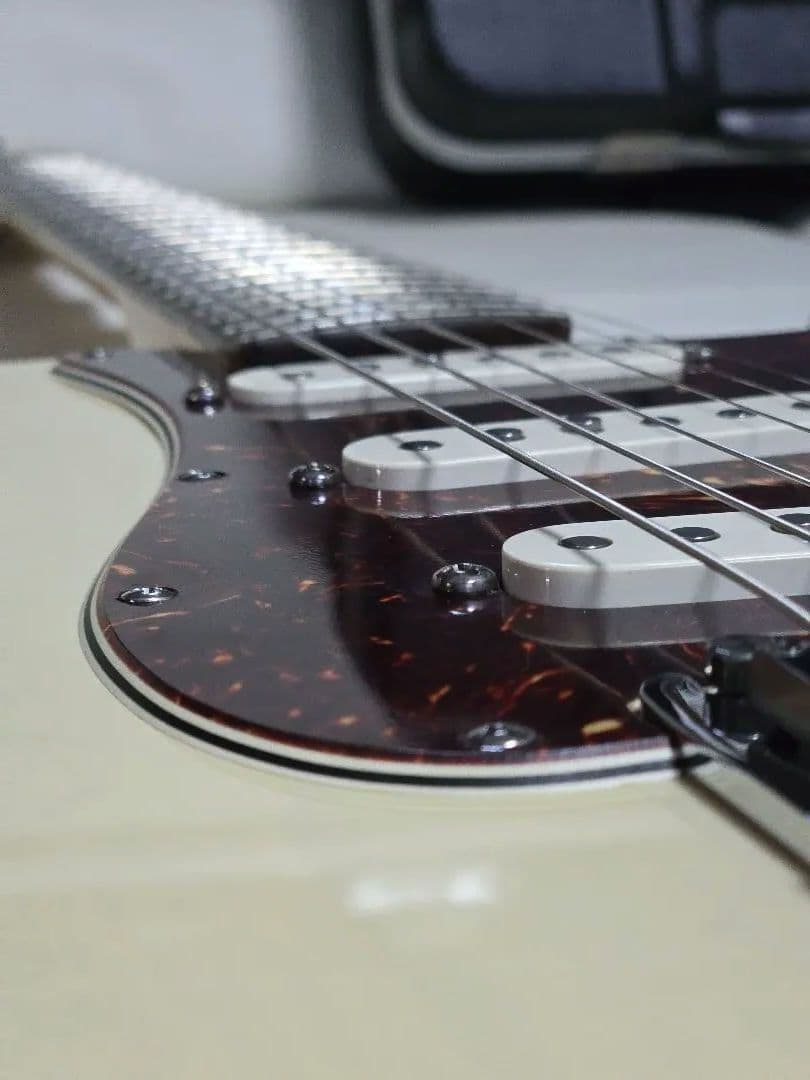 Fender USA 　American deluxe Stratocaster