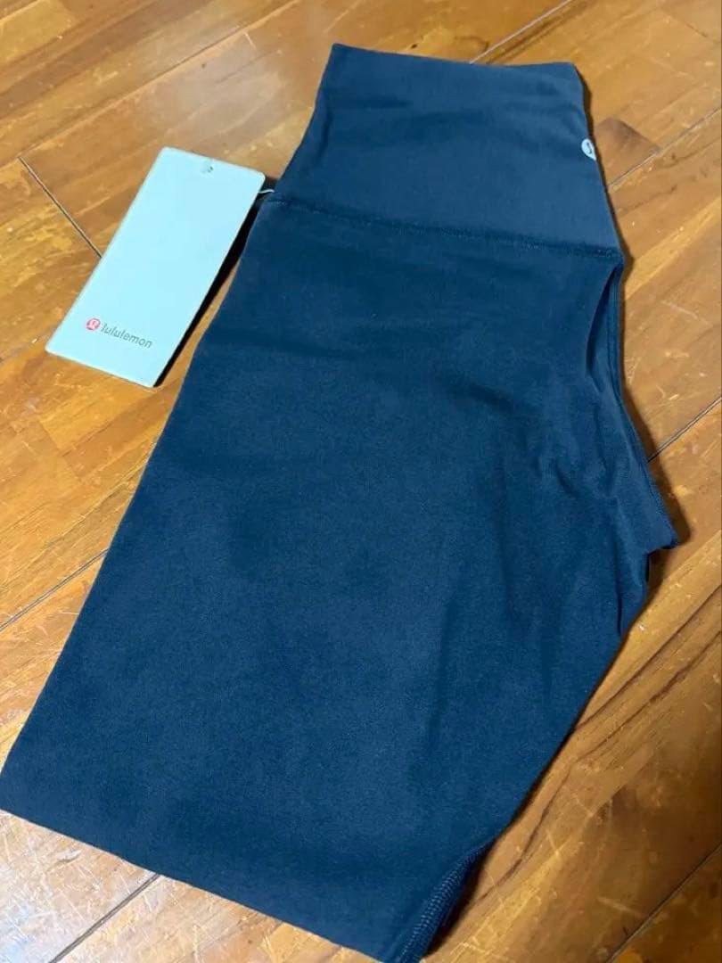 ルルレモン　新品未使用　ブラックハイウエストヨガパンツ　サイズ6