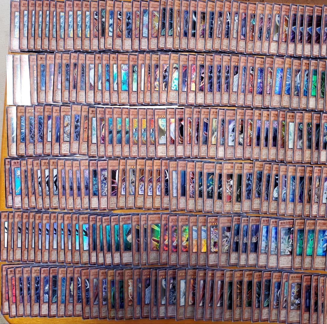 遊戯王　スーパーレア以上まとめ売り　850枚セット　再録版無し　廃盤選別　断捨離