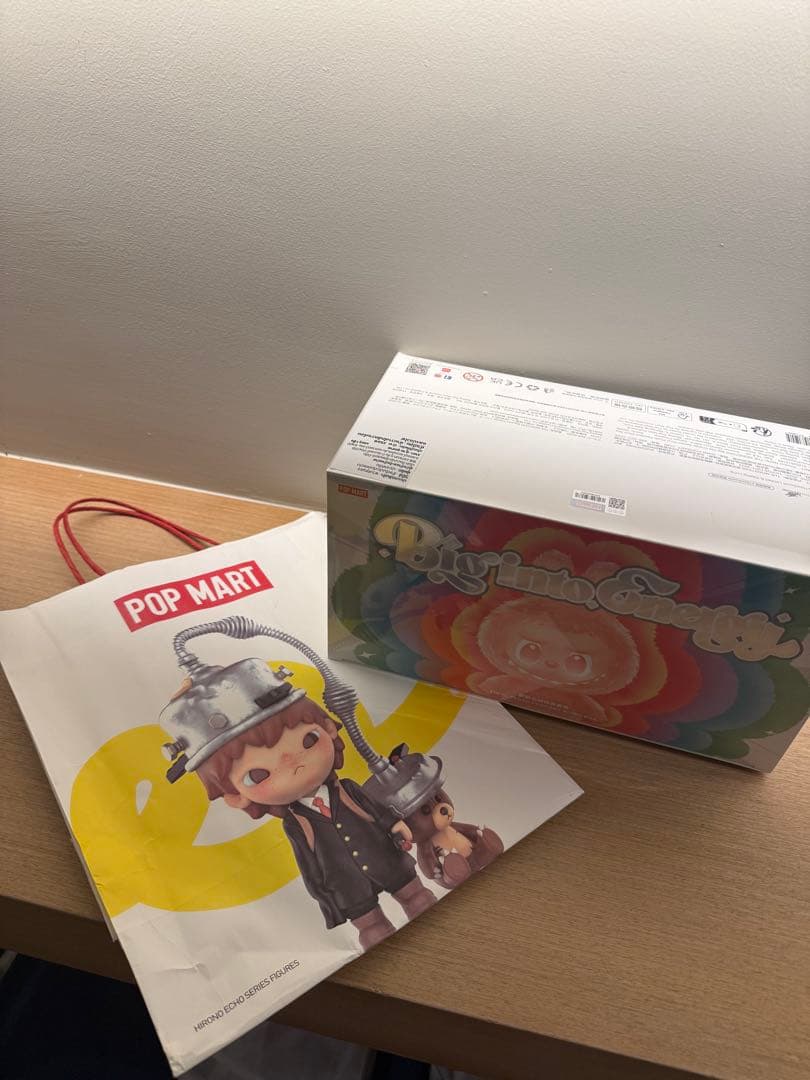 ラブブ　Big info Energy