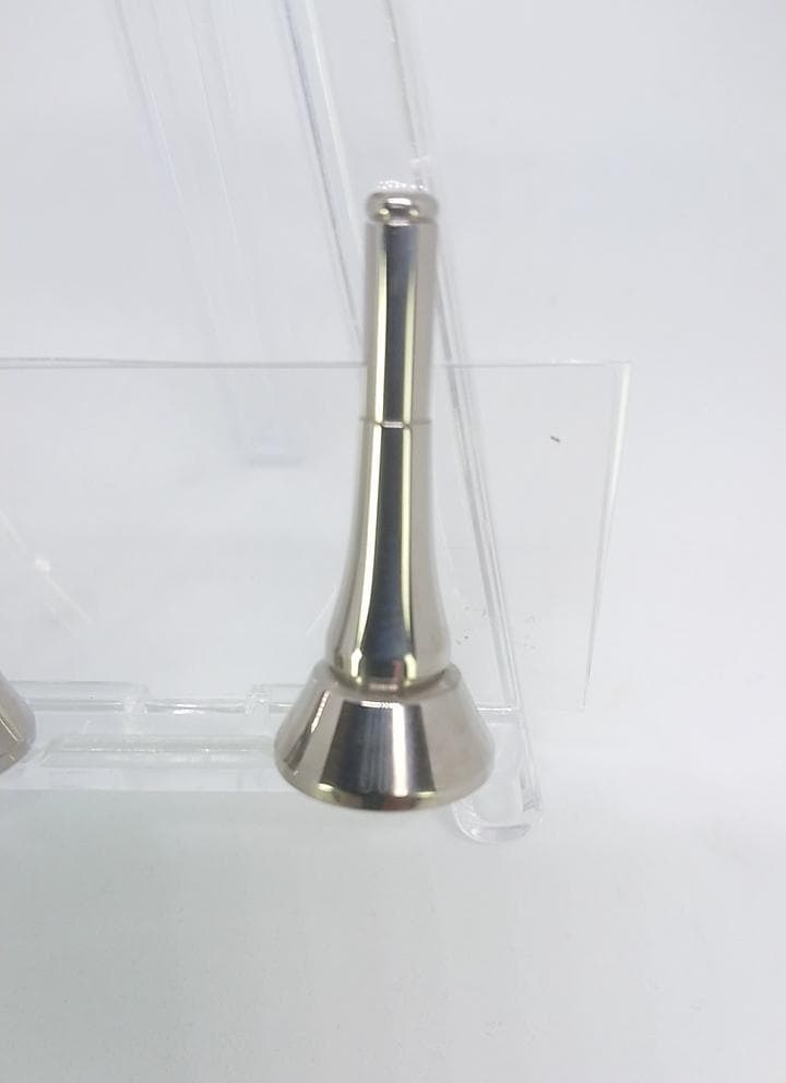 美品　シマノ 22ステラ　夢屋チタンリールスタンド ステラ Eタイプ　2個