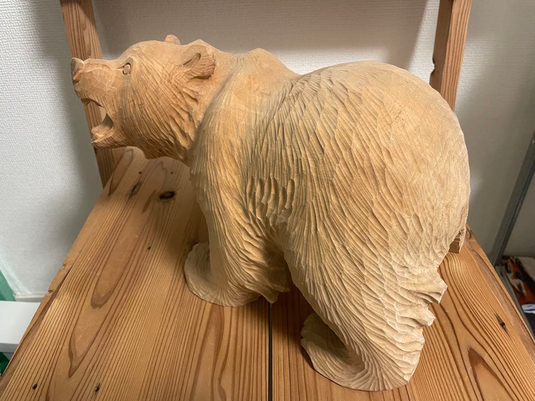 木彫りの熊 北海道伝統工芸品
