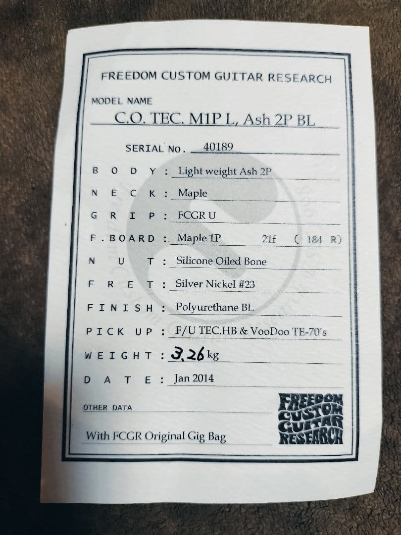 テレキャスターカスタム　フリーダムカスタムギターリサーチ