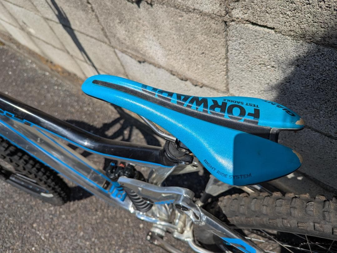 専用出品　改造多数　グローリー　 フリーライド仕様 Lサイズ※ジャンク扱いで