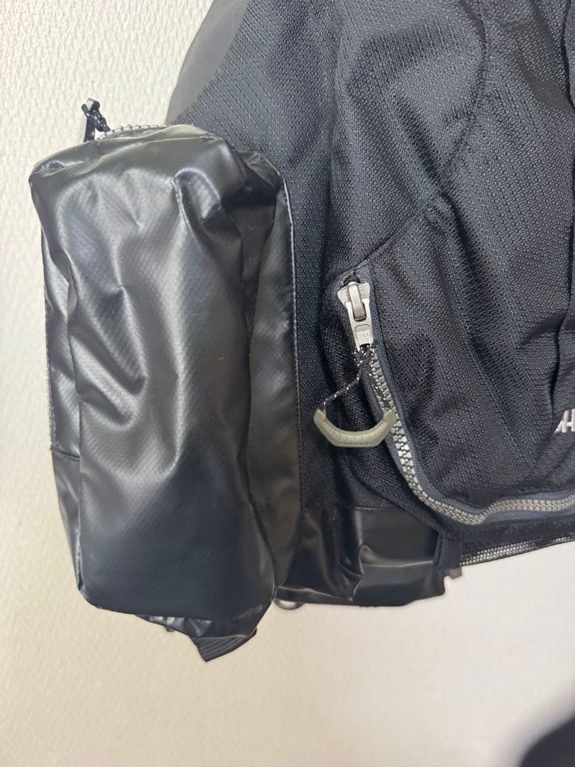 美品SHIMANO XEFO フィッシングベスト ブラック