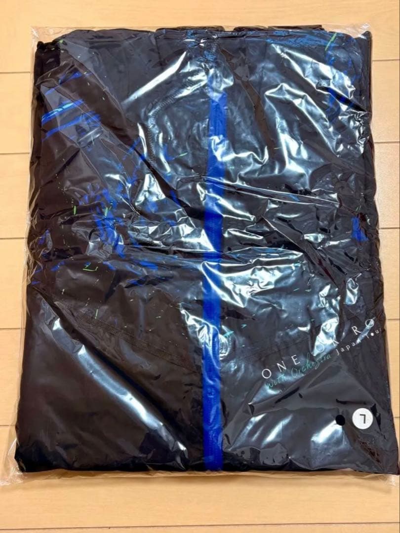 【新品未開封】ONE OK ROCK Orchestra ブルゾン Lサイズ