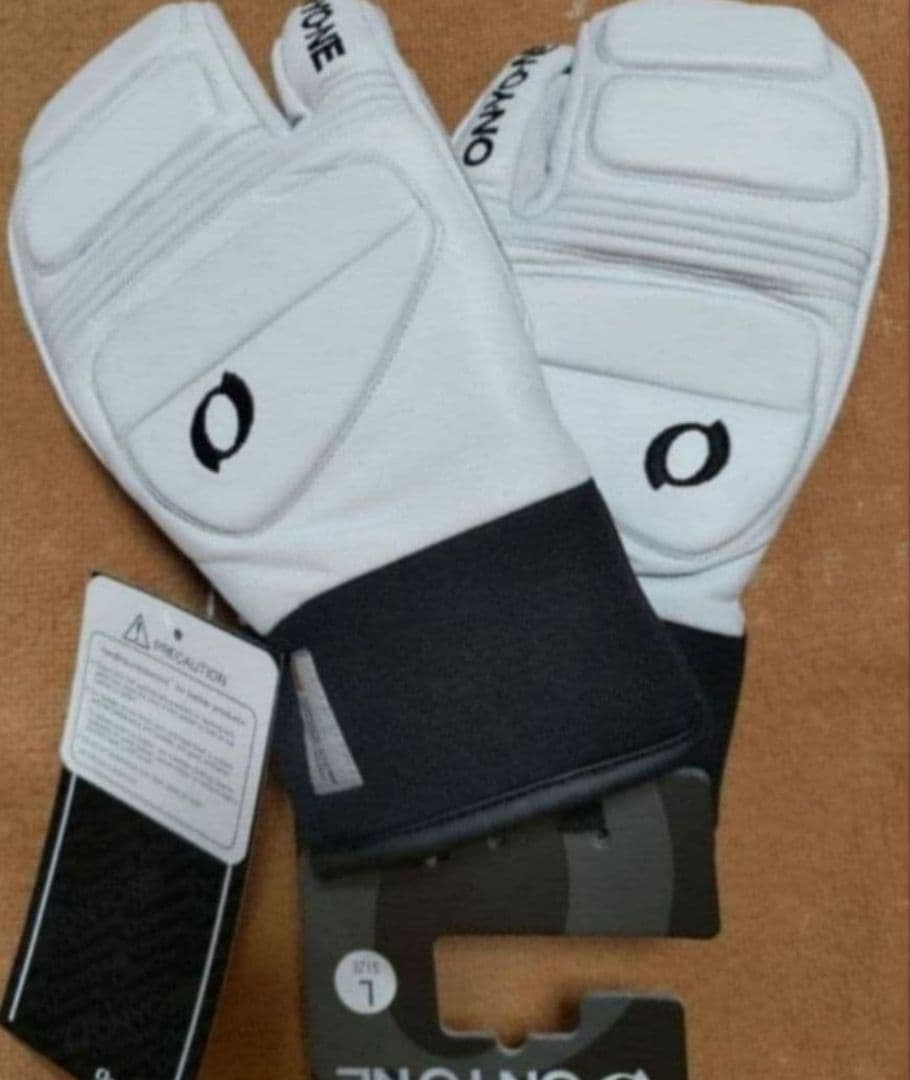 26モデル ONYONE THREE FINGER LEATHER サイズO