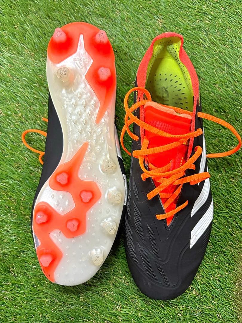 adidas PREDATOR AGソール