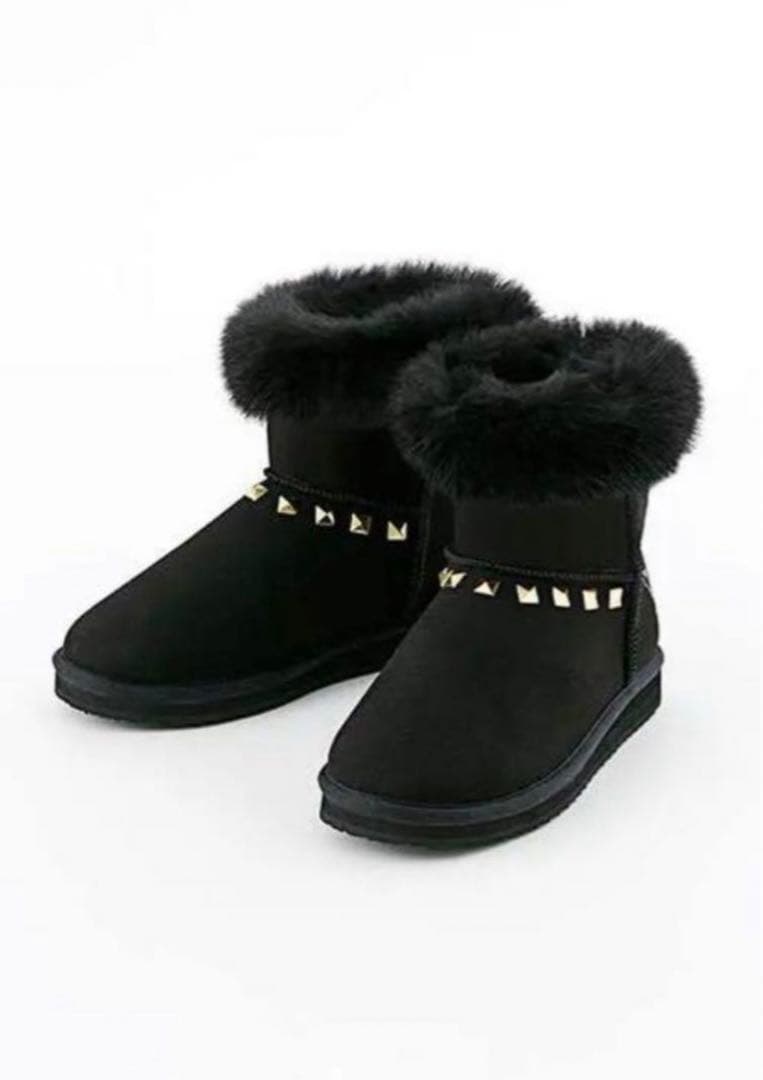 ユーリ!!! on ICE ユーリ・プリセツキー モデル ムートンブーツ