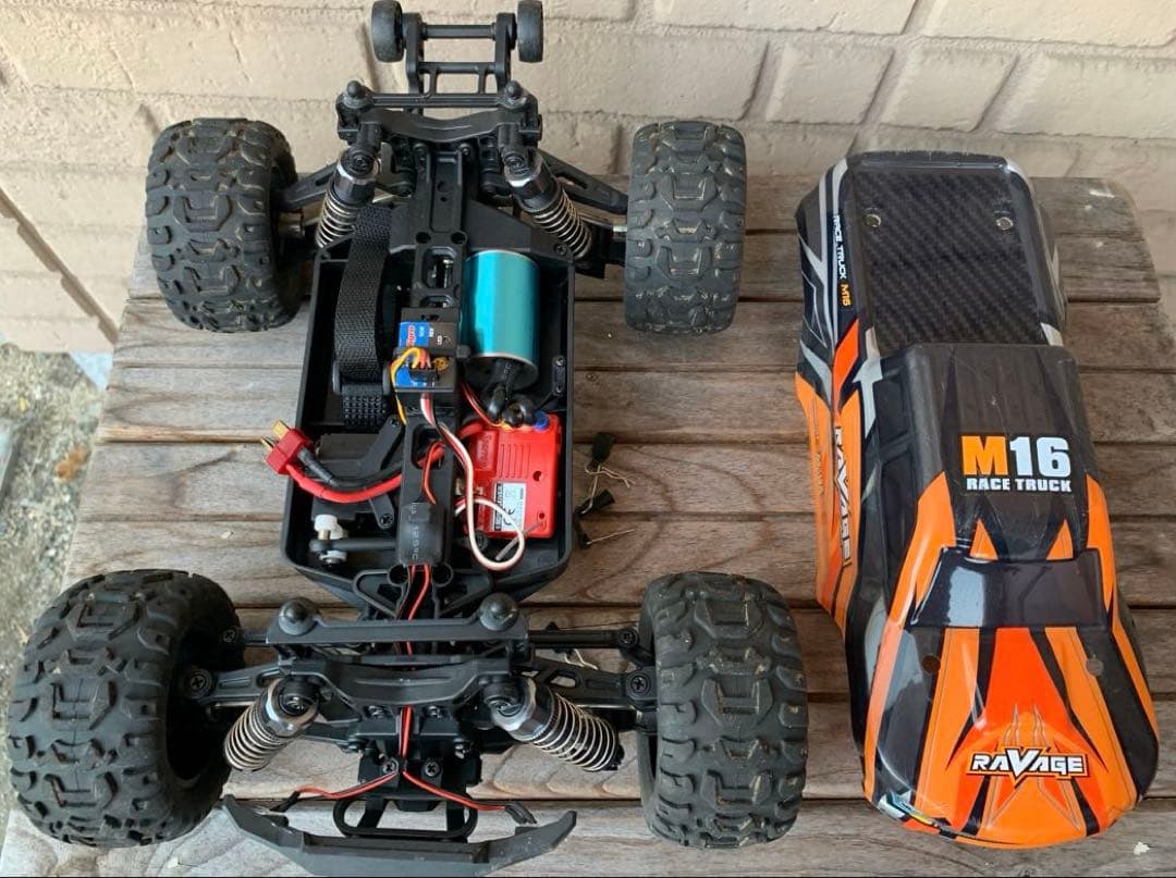 HBX haiboxing 16889PRO ブラシレス　激レア希少　入手困難