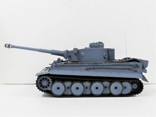 Heng Long 2.4GHz 1/16 タイガーI型 3818-1