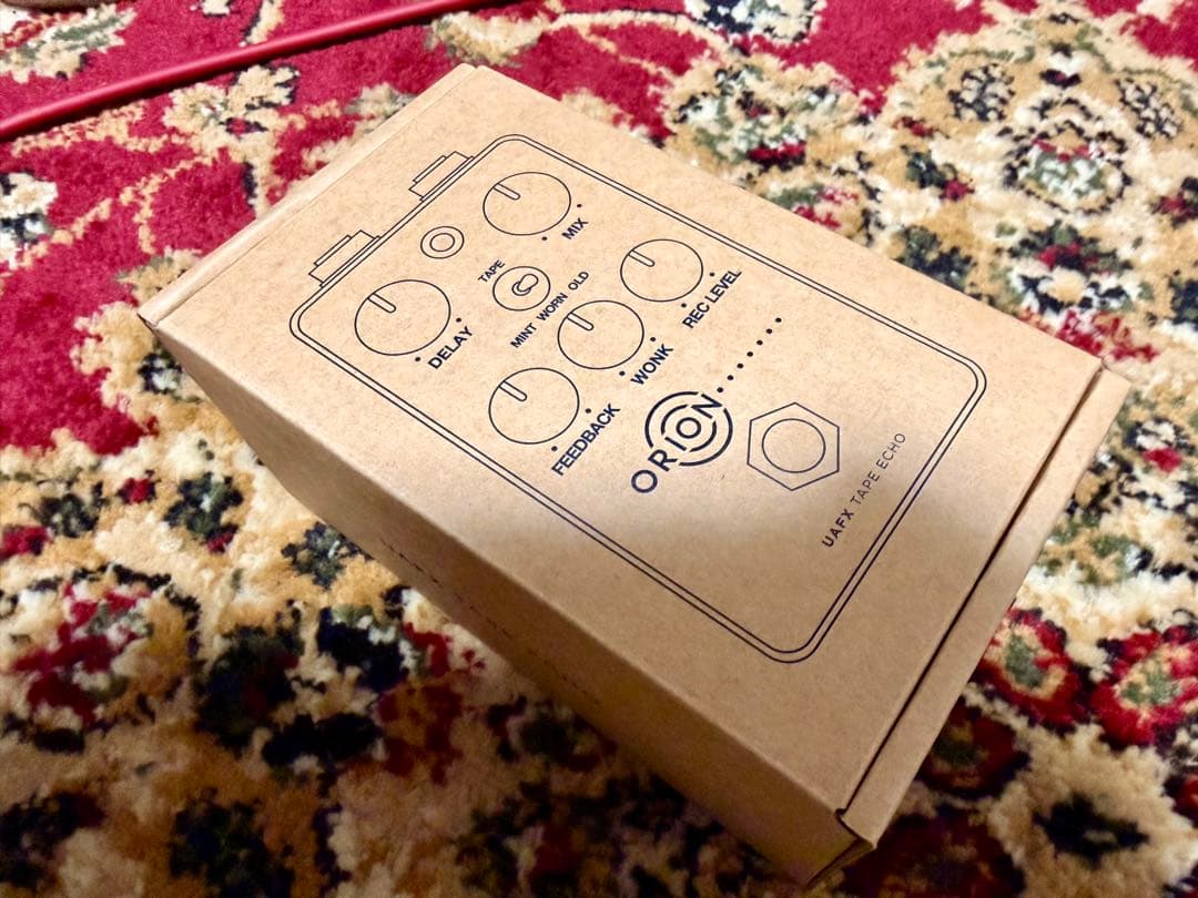 UNIVERSAL AUDIO  UAFX Orion TapeEcho 極美品