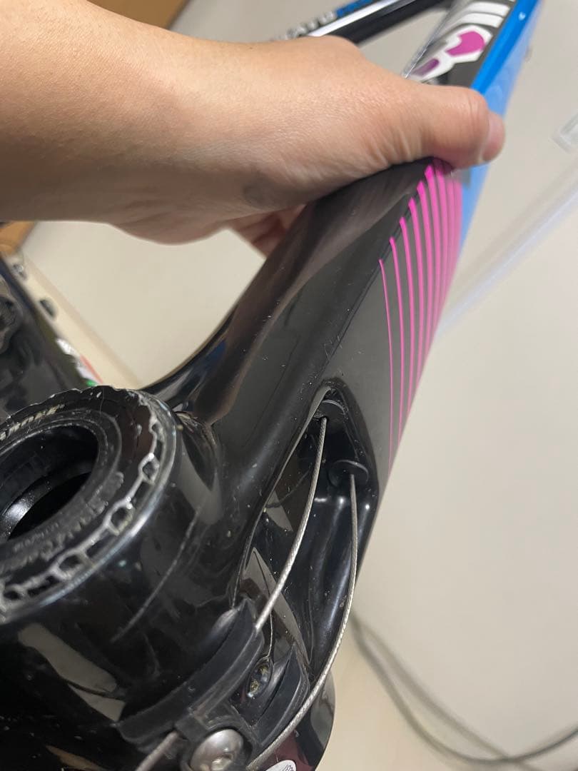 チネリ　ストラトファスター　カーボンフレーム　Sサイズ