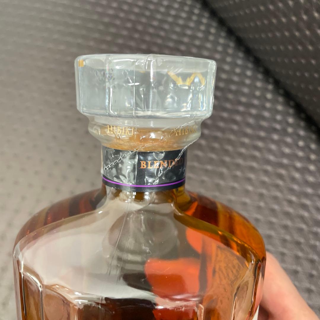 響Hibiki ウイスキー 700ml 未開封