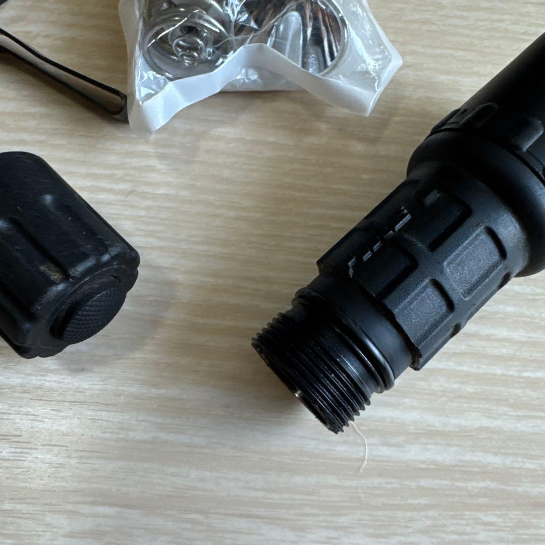 SUREFIRE G2 NITROLON 1セルカスタム 動作良好