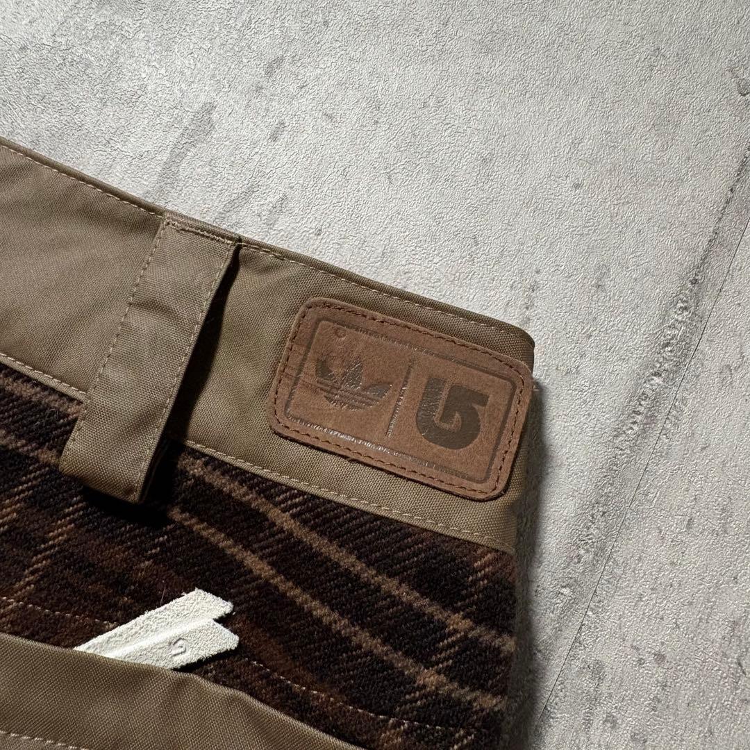 新品タグ付き 希少 adidas × BURTON スノーボード ウェア パンツ