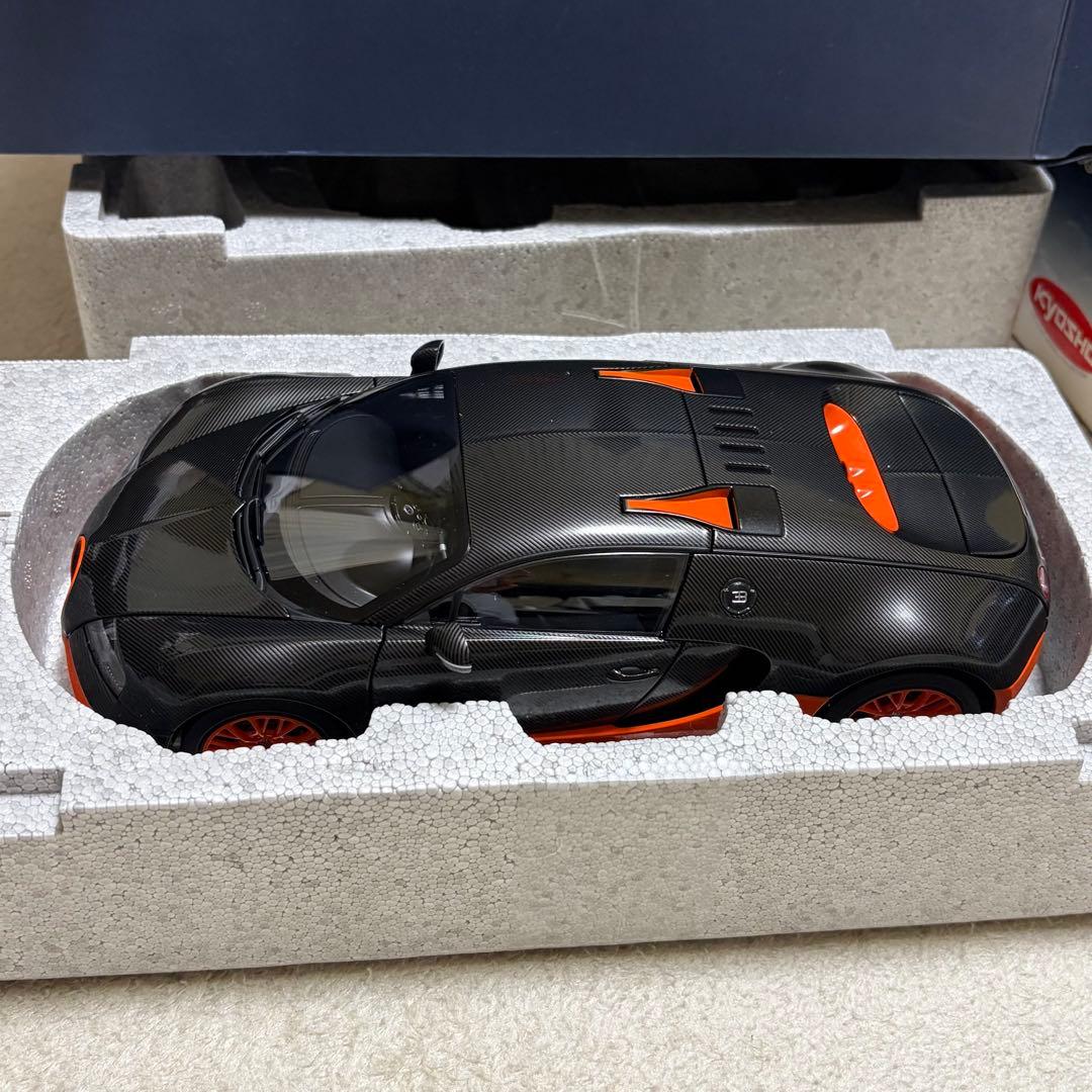 AUTOART Bugatti Veyron ミニカー 1/18