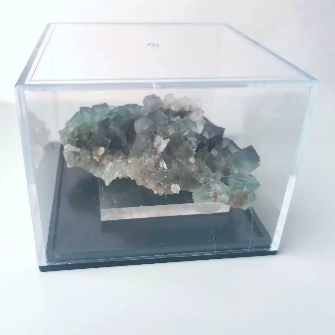 ナミビア　オコルス　フローライト・クォーツ