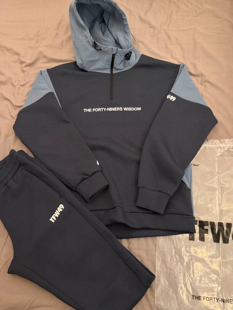 TFW49 CARDBOARD MATERIAL セットアップ　L