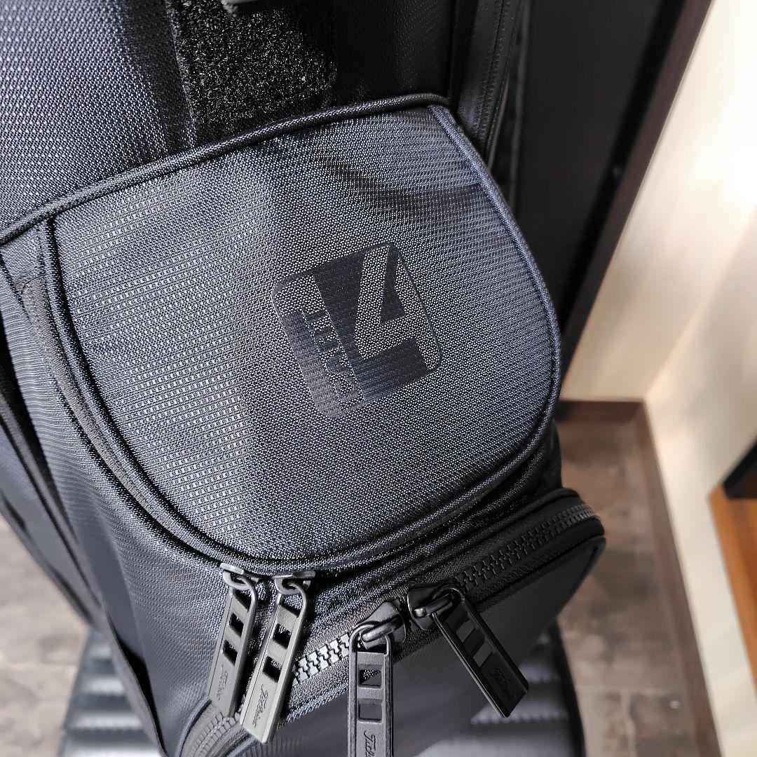 タイトリスト　Titleist　TB22CT6　キャディバッグ　黒　14分割