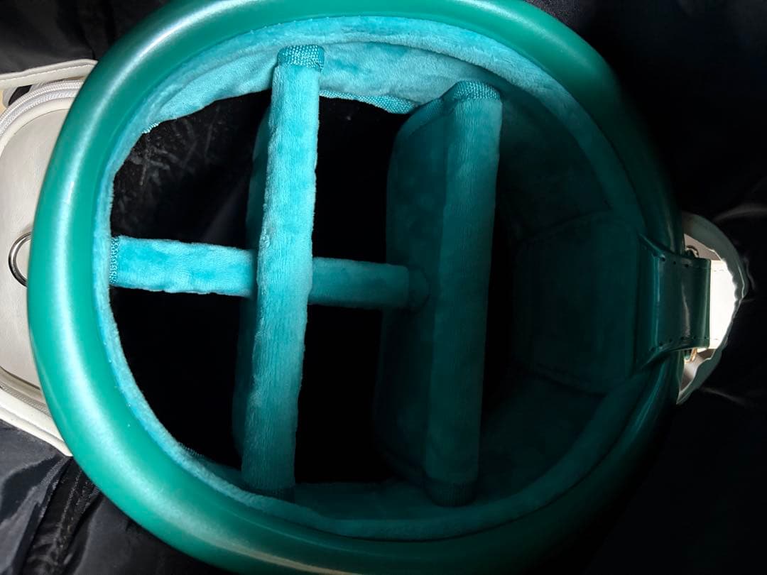 限定モデルVALIANT ゴルフバッグ・キャディバッグ ホワイト