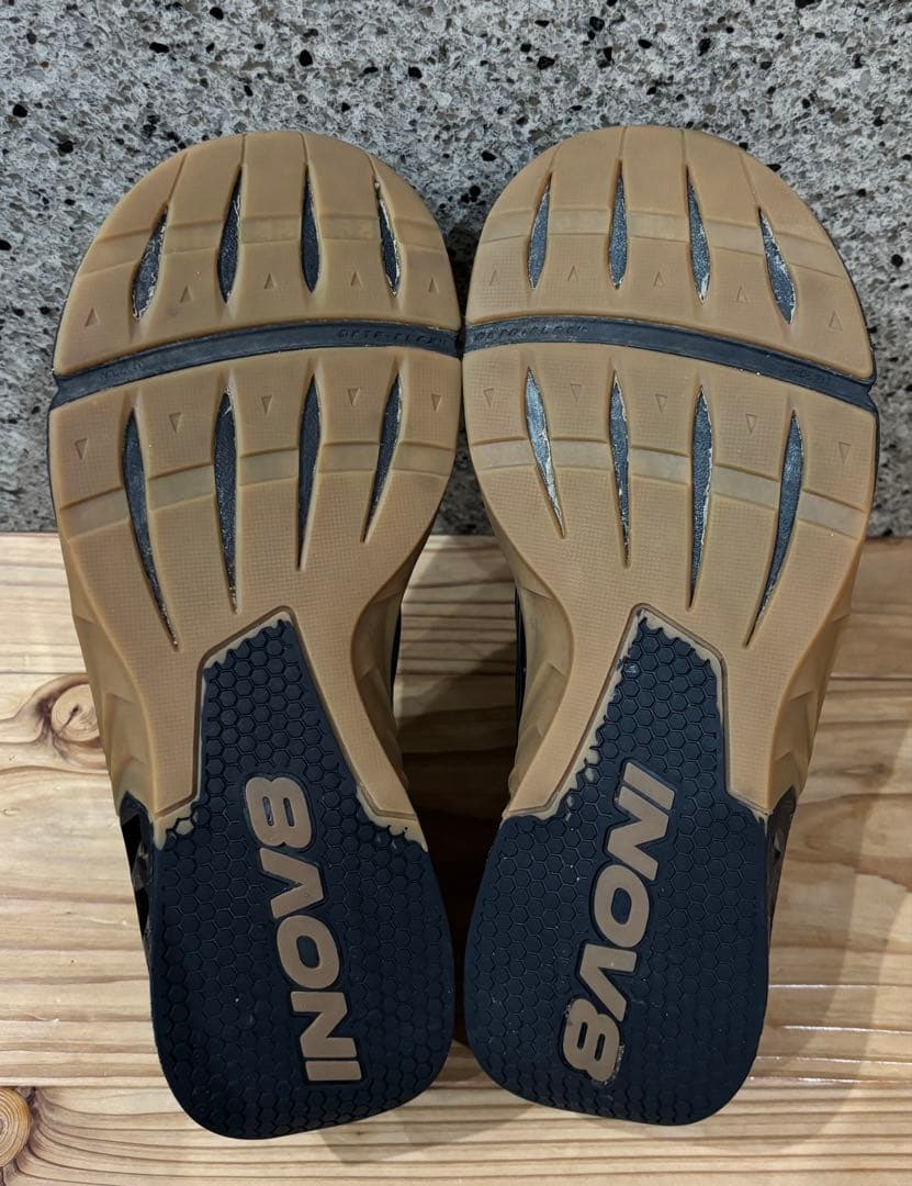 Inov8 F-Lite Max イノヴェイト　inov-8 トレーニング